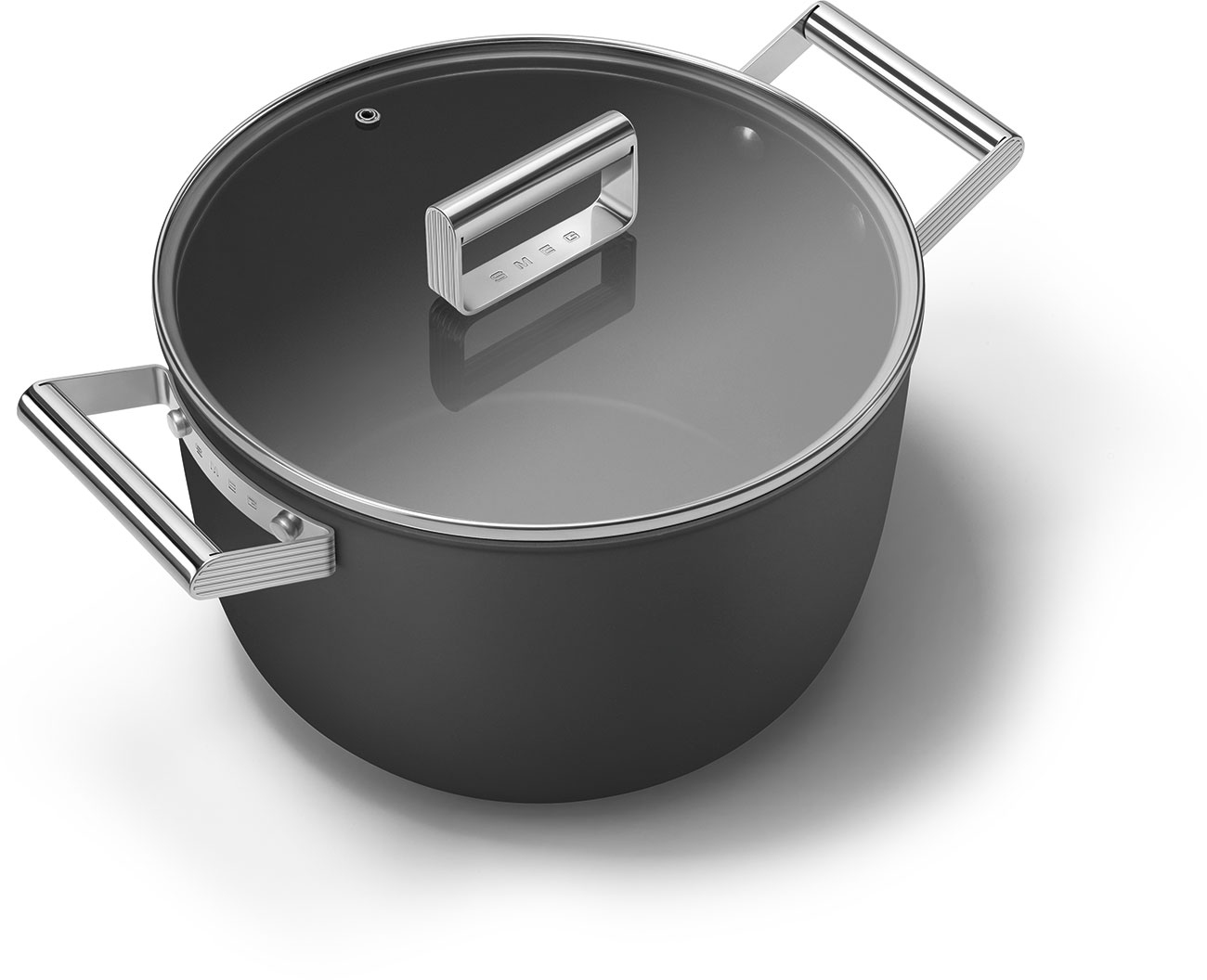 CKFC2611BLM Посуда / кастрюля с двумя ручками и крышкой 26 см, черная SMEG  - Вид №2