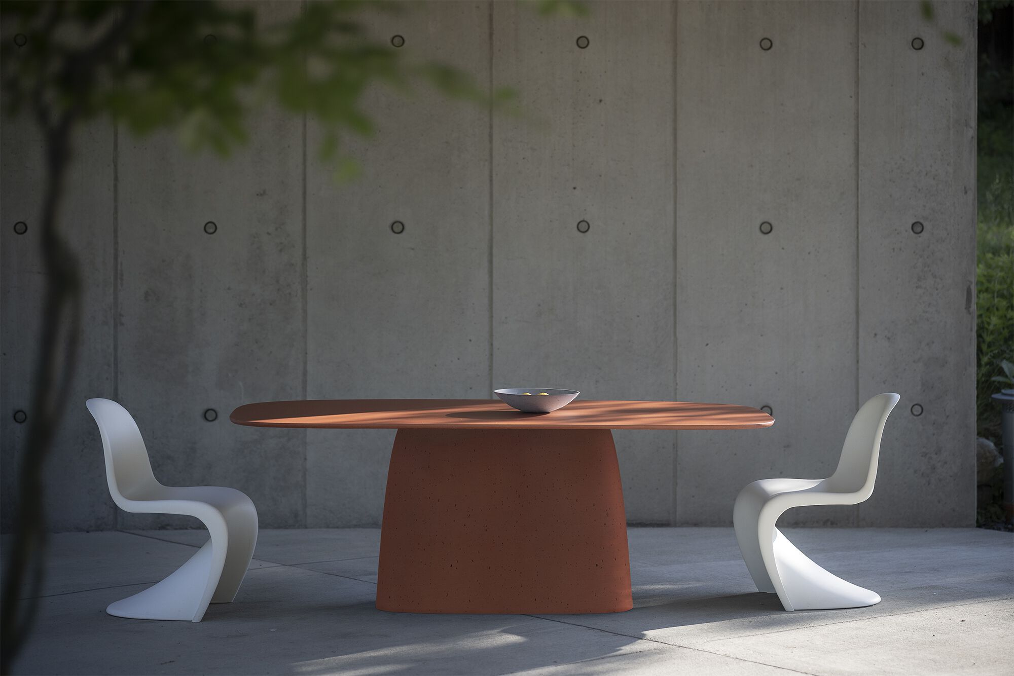 Бетонный прямоугольный садовый стол Betoni ARCH-00130112 - Вид №5