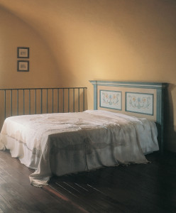 2916 Tifernoit Двуспальная кровать с пилястрами Zona Notte