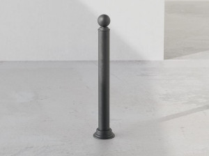 Стальной боллард