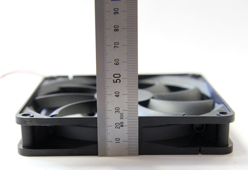 2140 Осевой вентилятор корпусной 140х140х25мм 12Вольт LAB.Space  - Вид №7