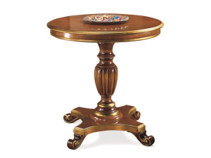 Круглый деревянный обеденный стол