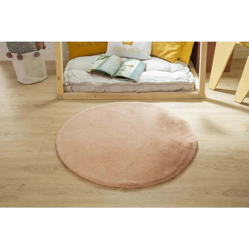 INSPIRE BIANCA: Искусственная шкура розового оттенка для уютного интерьера 83235395 STLM-0039670 - Вид №8