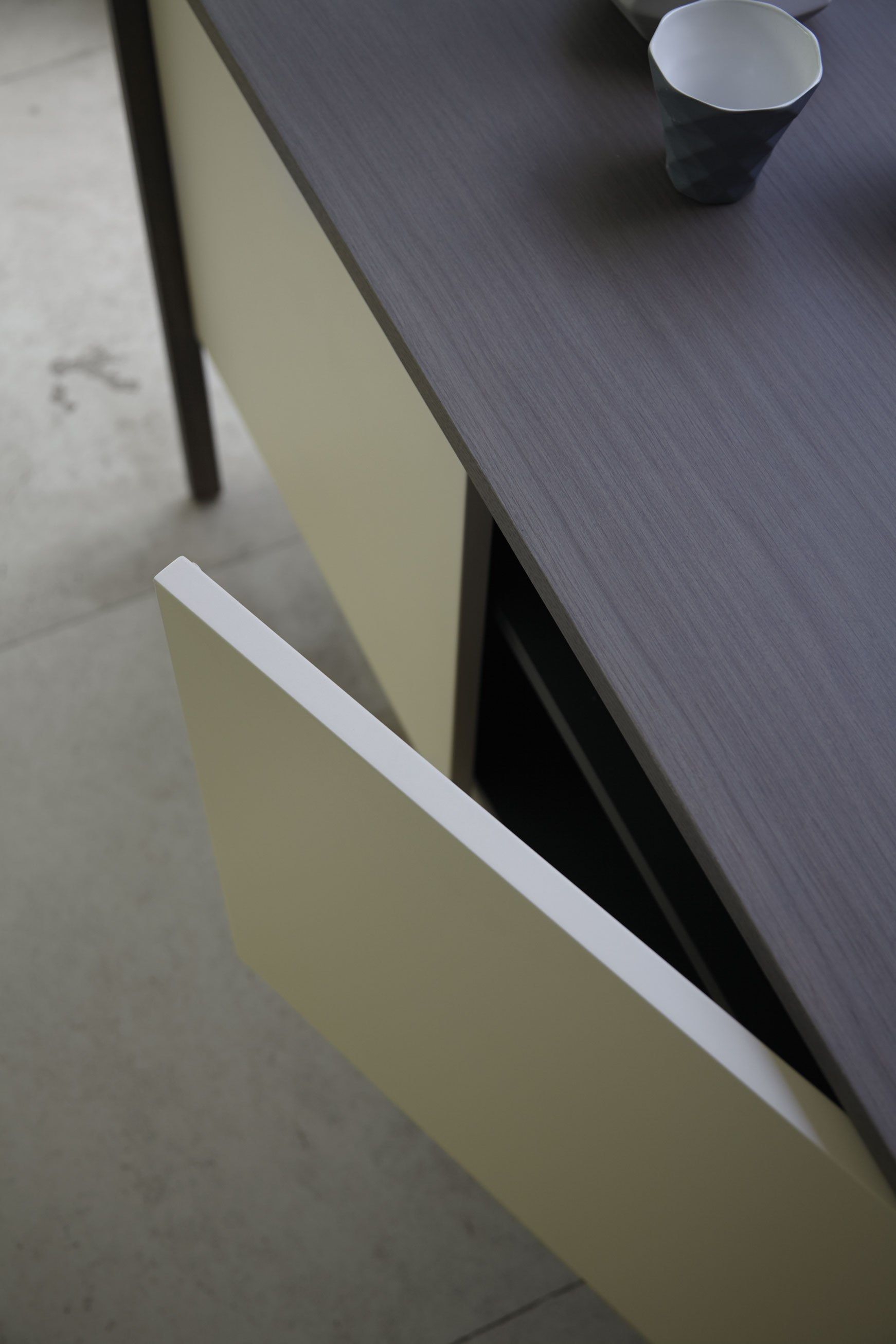 Деревянный шкаф с распашными дверями Punt Tactile ARCH-00143077 - Вид №19