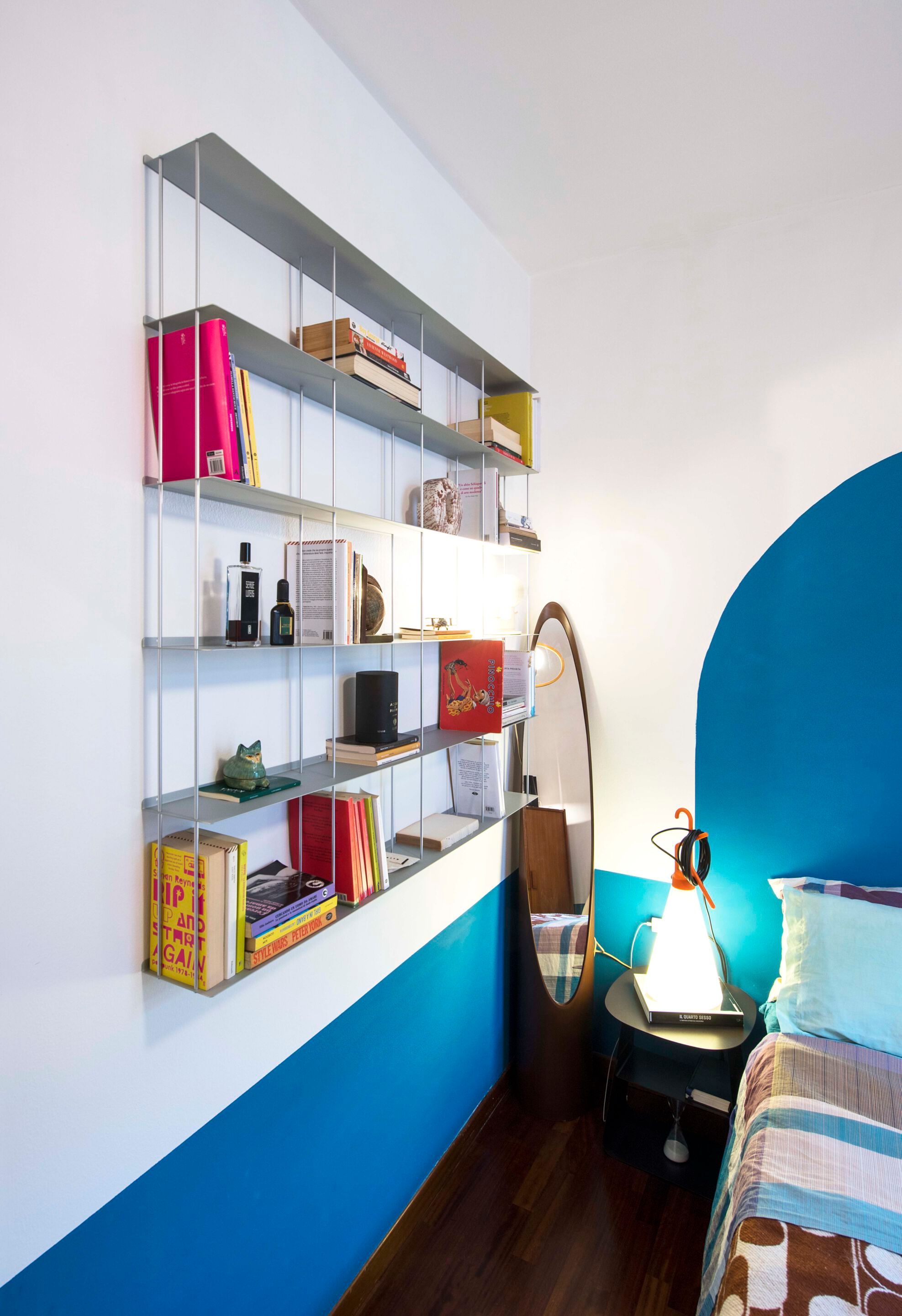 Алюминиевый секционный настенный книжный шкаф KRIPTONITE Krossing ARCH-00131150 - Вид №6