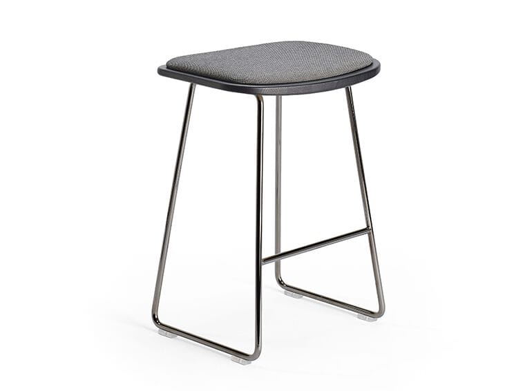 Низкий стальной табурет с мягким сиденьем Infiniti Klejn ARCH-00027557