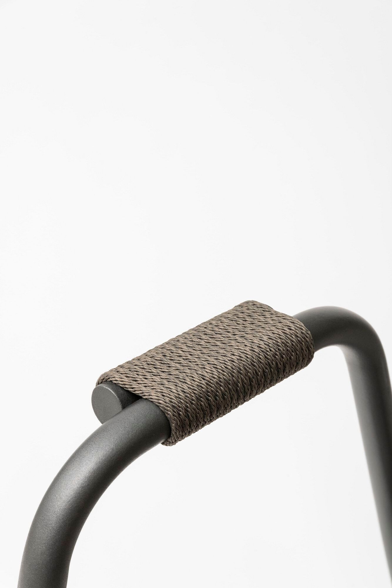 Стальная и полипропиленовая веревочная Садовая подставка для ног Unopiù Coco ARCH-00045978 - Вид №4