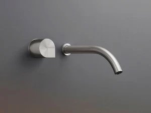 Ceadesign Смеситель для умывальника настенный из нержавеющей стали на 2 отверстия Duet Det 18