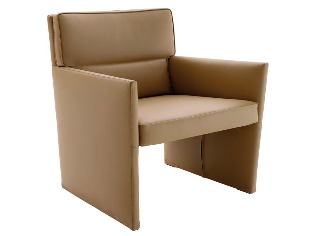 Кожаное кресло с подлокотниками B&B Italia Project поза ARCH-00125977