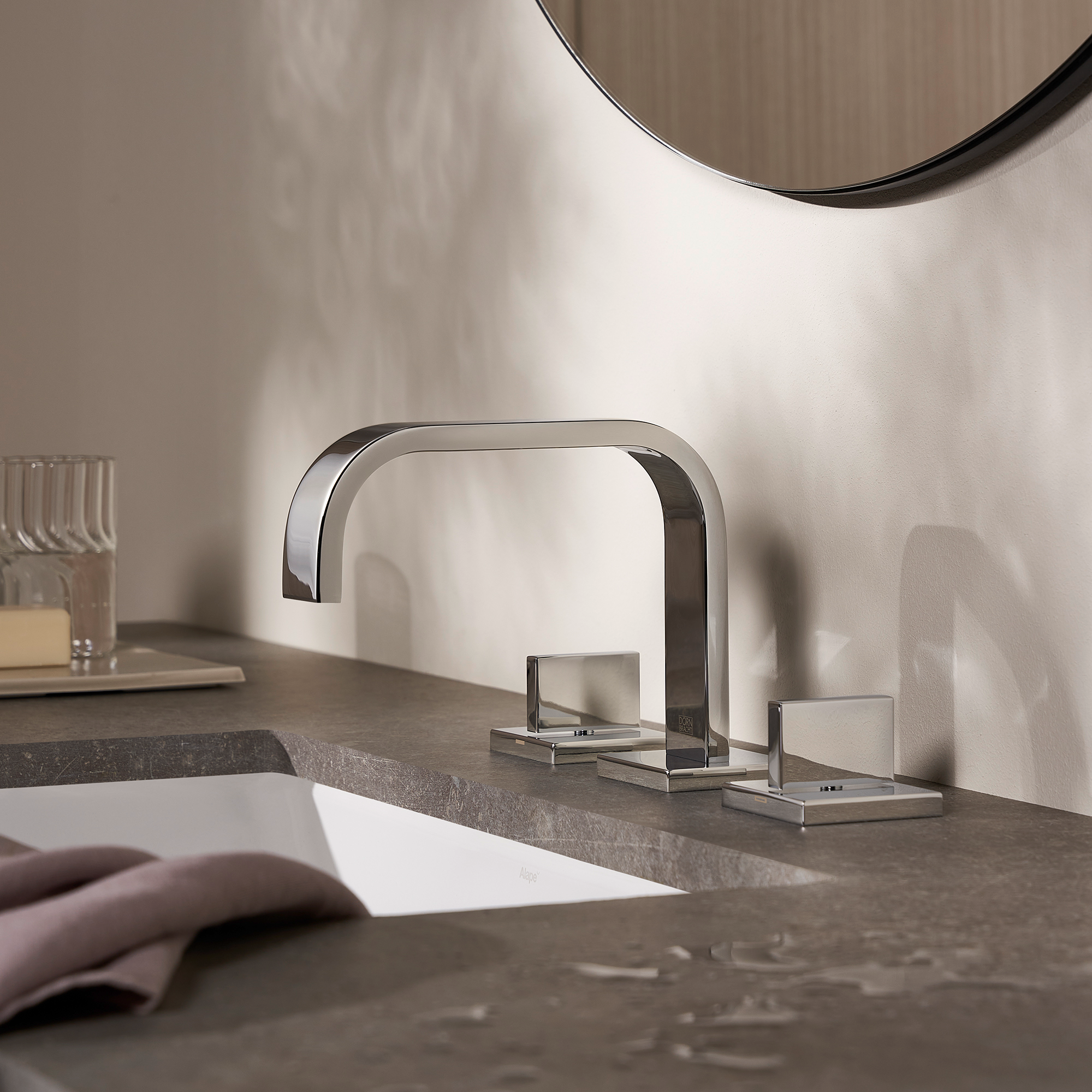 MEM Смеситель для раковины на три отверстия со сливным клапаном - Хром 20705782-00 DornBracht - Вид №1