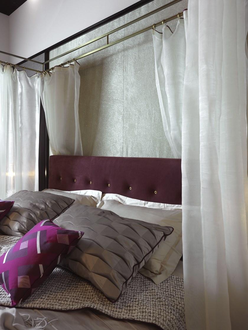 Bellotti Ezio Кровать из нубука с балдахином и тафтинговым изголовьем Delfi 2017-36 - Вид №2