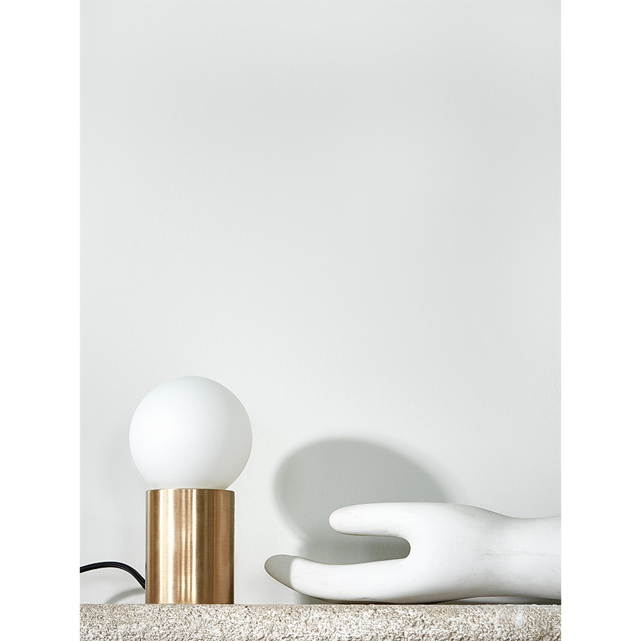 1750839 MENU Настольная лампа с розеткой  - Вид №12