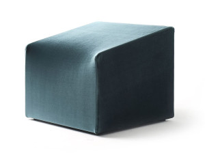 Кресло из эластичной ткани