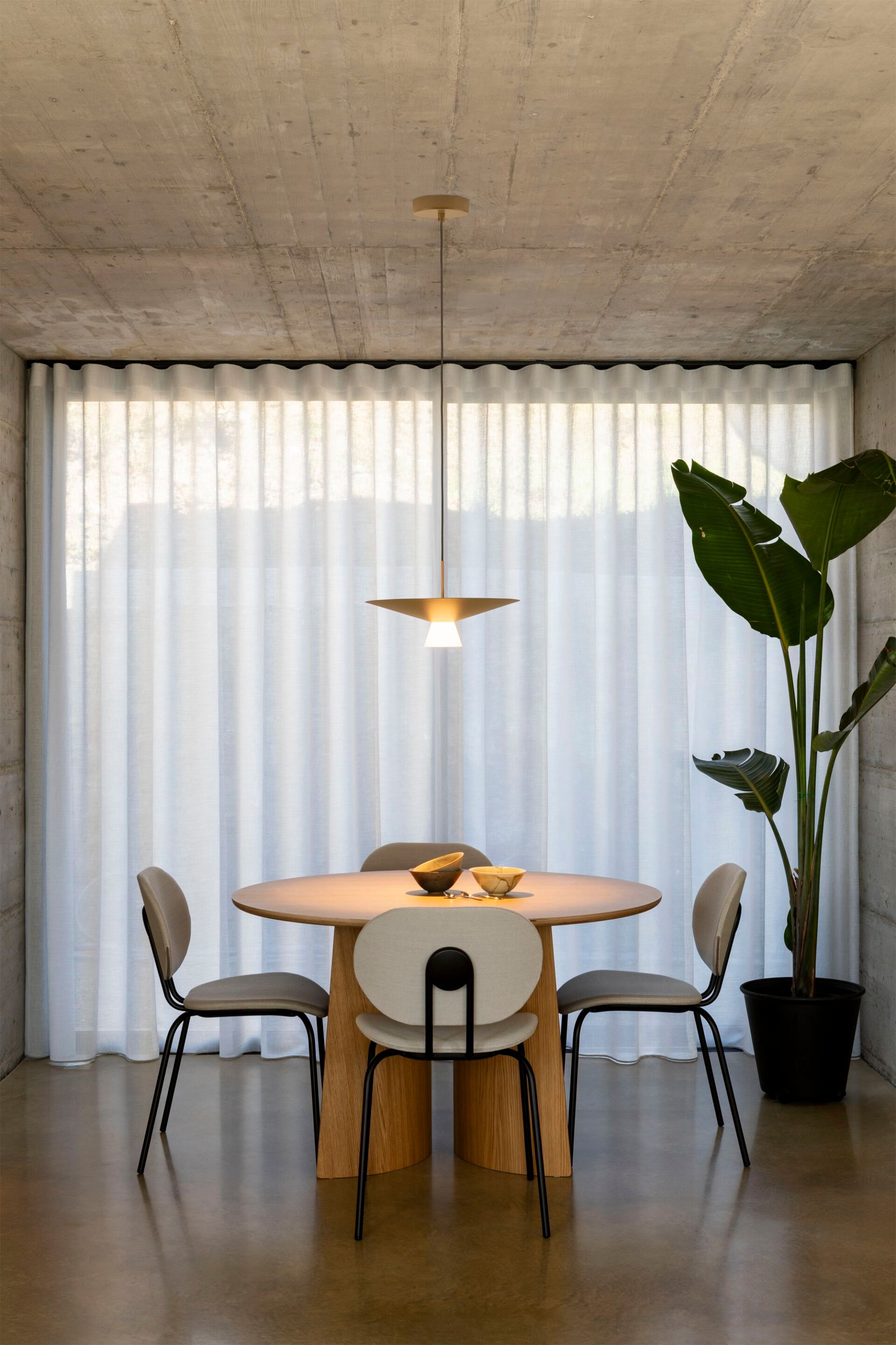 Металлический светодиодный подвесной светильник Estiluz Belt ARCH-00105269 - Вид №4