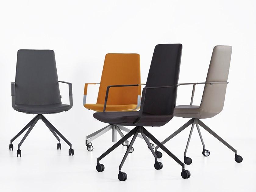 B&T Design Офисное кресло в коже на козелке с подлокотниками Zone sun-id-1436557 - Вид №3