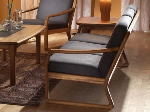 Dyrlund 3-х местный деревянный диван  1220/3