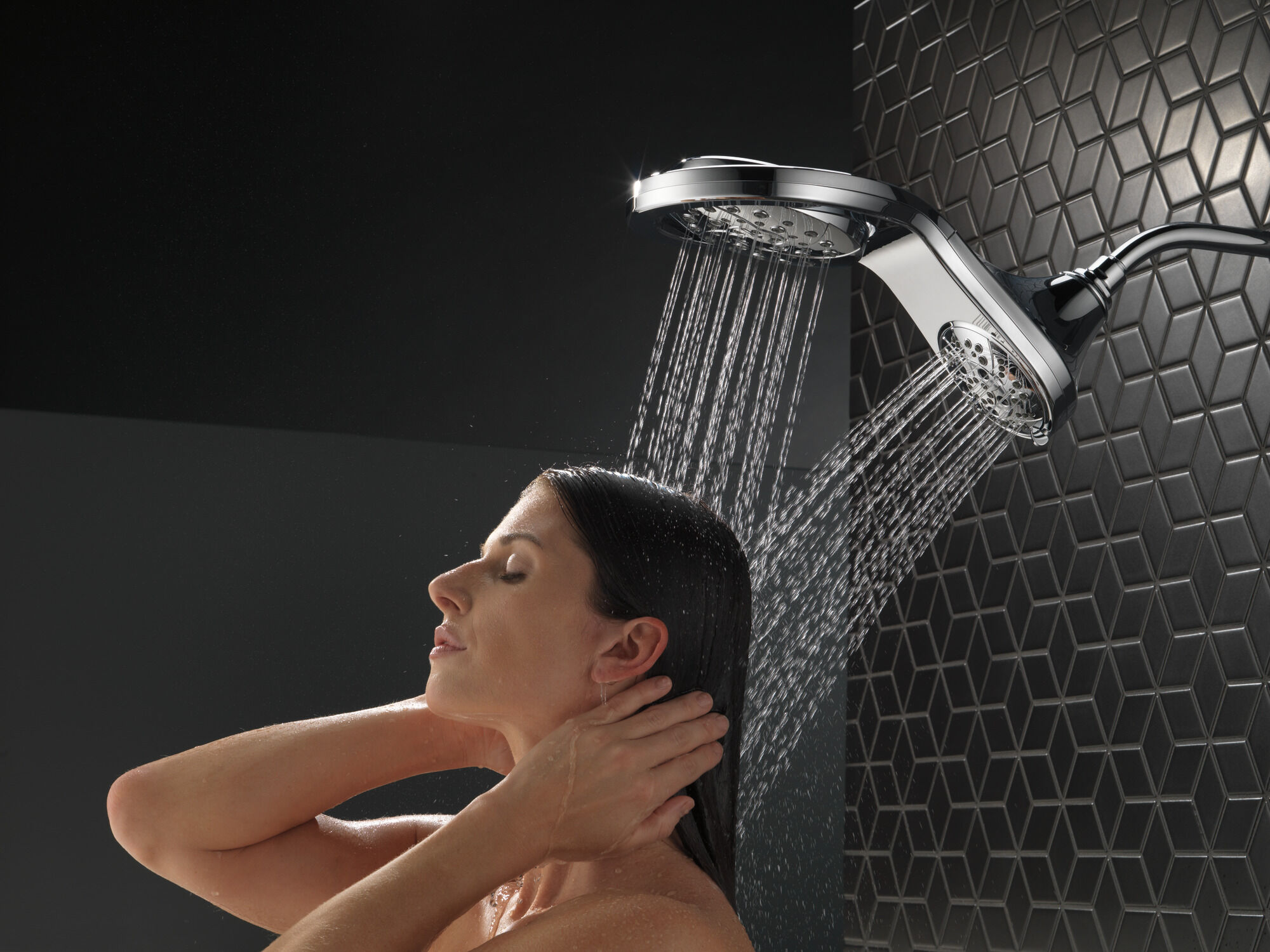 58581-25-PK HydroRain® H2Okinetic® 5-регулировочная душевая лейка два в одном Delta Faucet Universal Showering Хром  - Вид №10