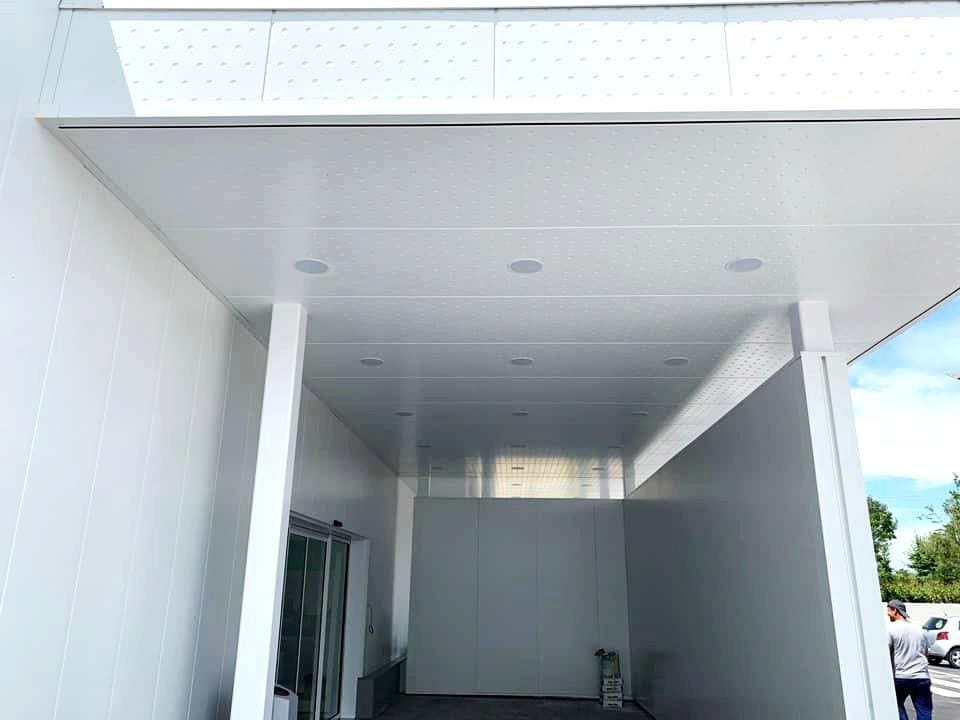 Изолированная металлическая панель для фасада ELCOM SYSTEM ТЕРМОПАРЕТЫ® ARCH-00063678 - Вид №12