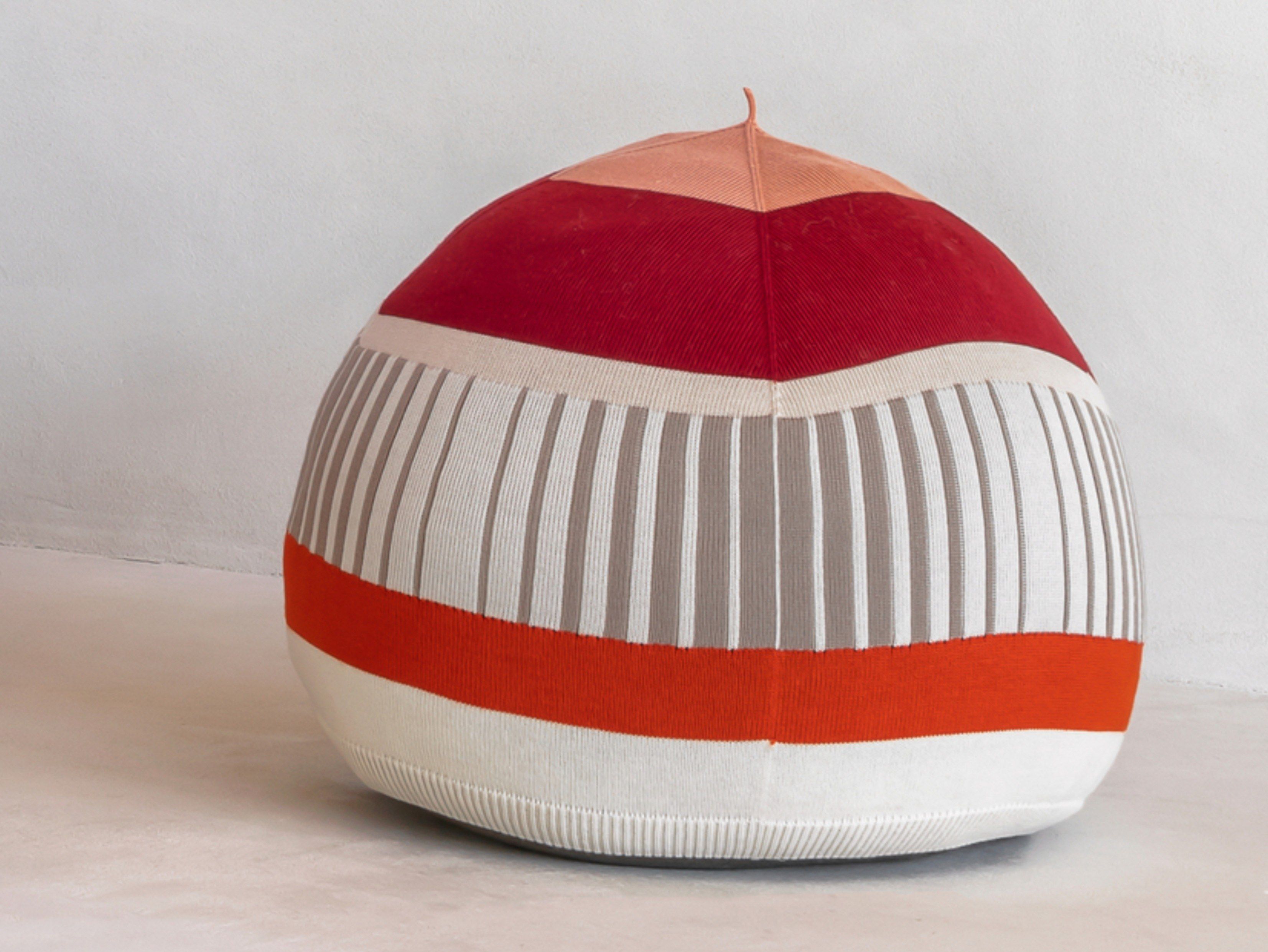 Пуф из мериносовой шерсти Casalis Velden ARCH-00049834