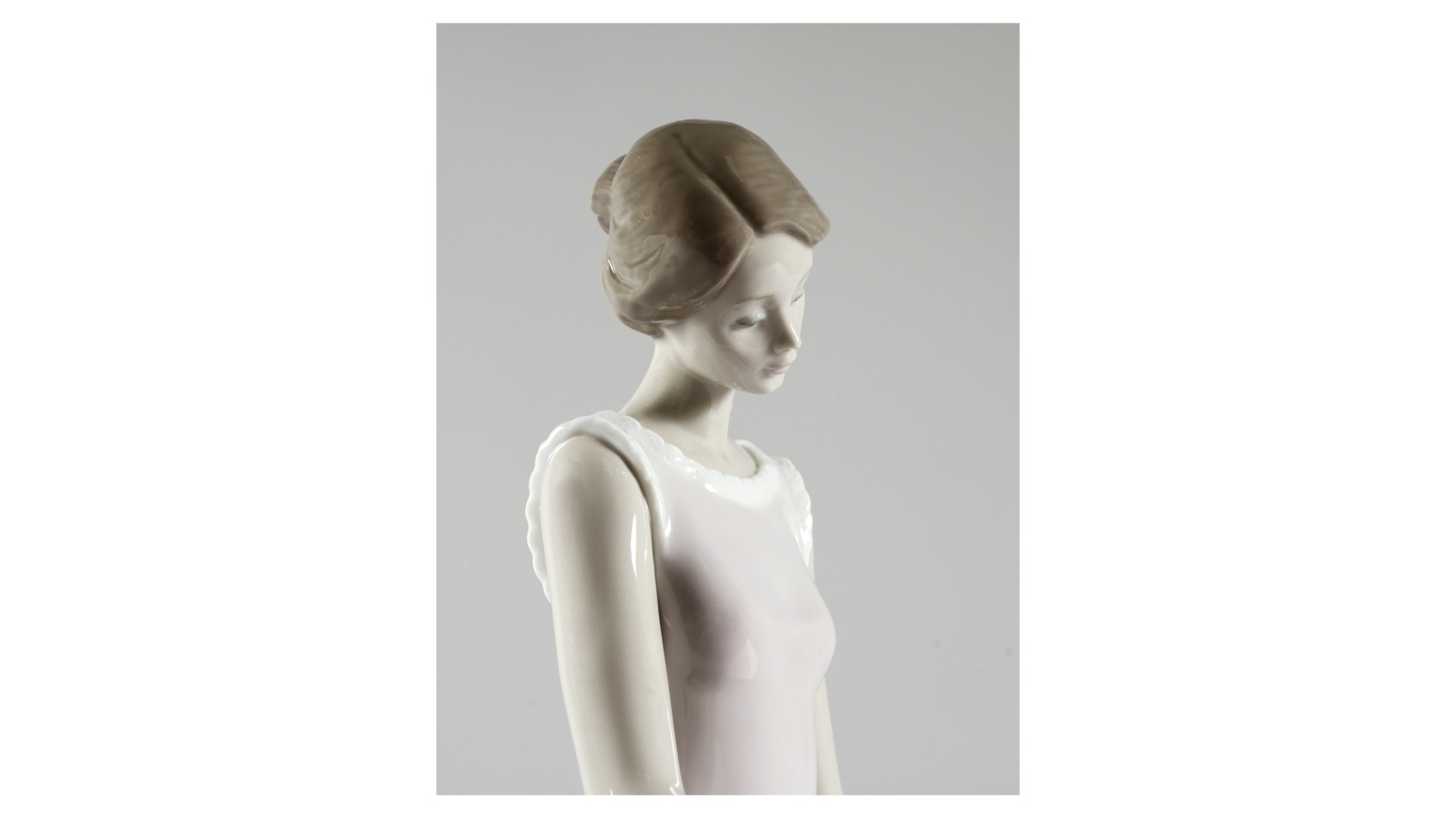 10668998 LLADRO Фигурка Lladro "Мамина дочка" 16x36см Фарфор Lladró  - Вид №4