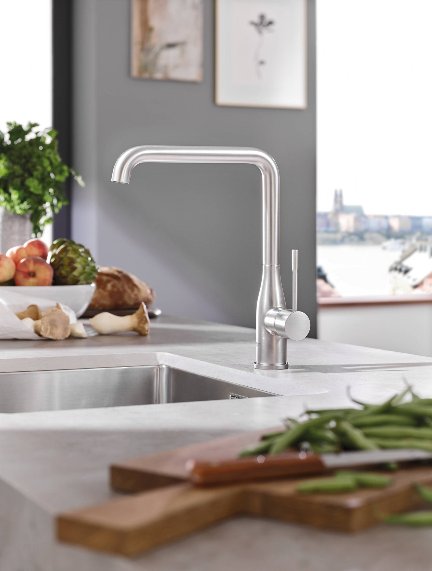 Смеситель для кухни GROHE Essence+ с высоким изливом, суперсталь (30269DC0)