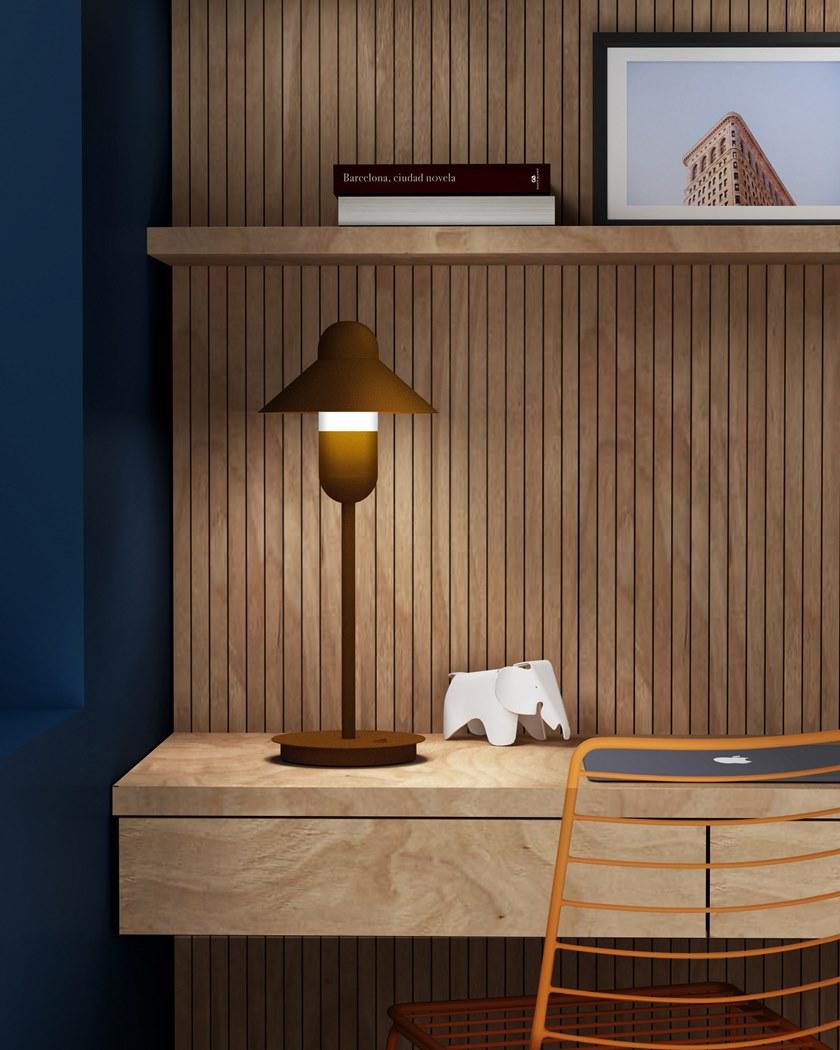 Alma light Светодиодная настольная лампа из железа Capsulehat 2520 - Вид №2