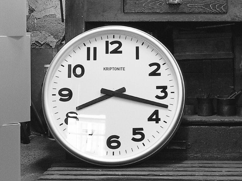 Настенные часы из анодированного алюминия KRIPTONITE GIGANTE ARCH-00080250 - Вид №1