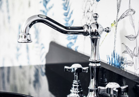 Gentry Home Смеситель для раковины Style на три отверстия с всплывающей пастой Ascot Никель GH100836  - Вид №1