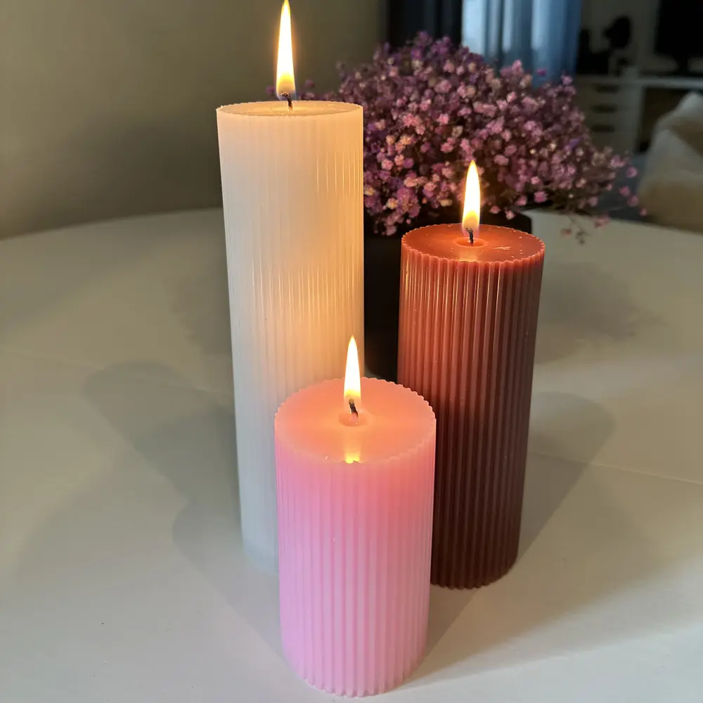 Дизайнерская свеча-столбик Ribbed розовая 10 см 89370284 Santreyd STLM-0824128 - Вид №4