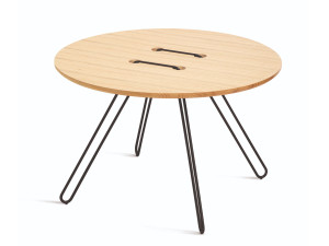 Низкий круглый стол из дуба