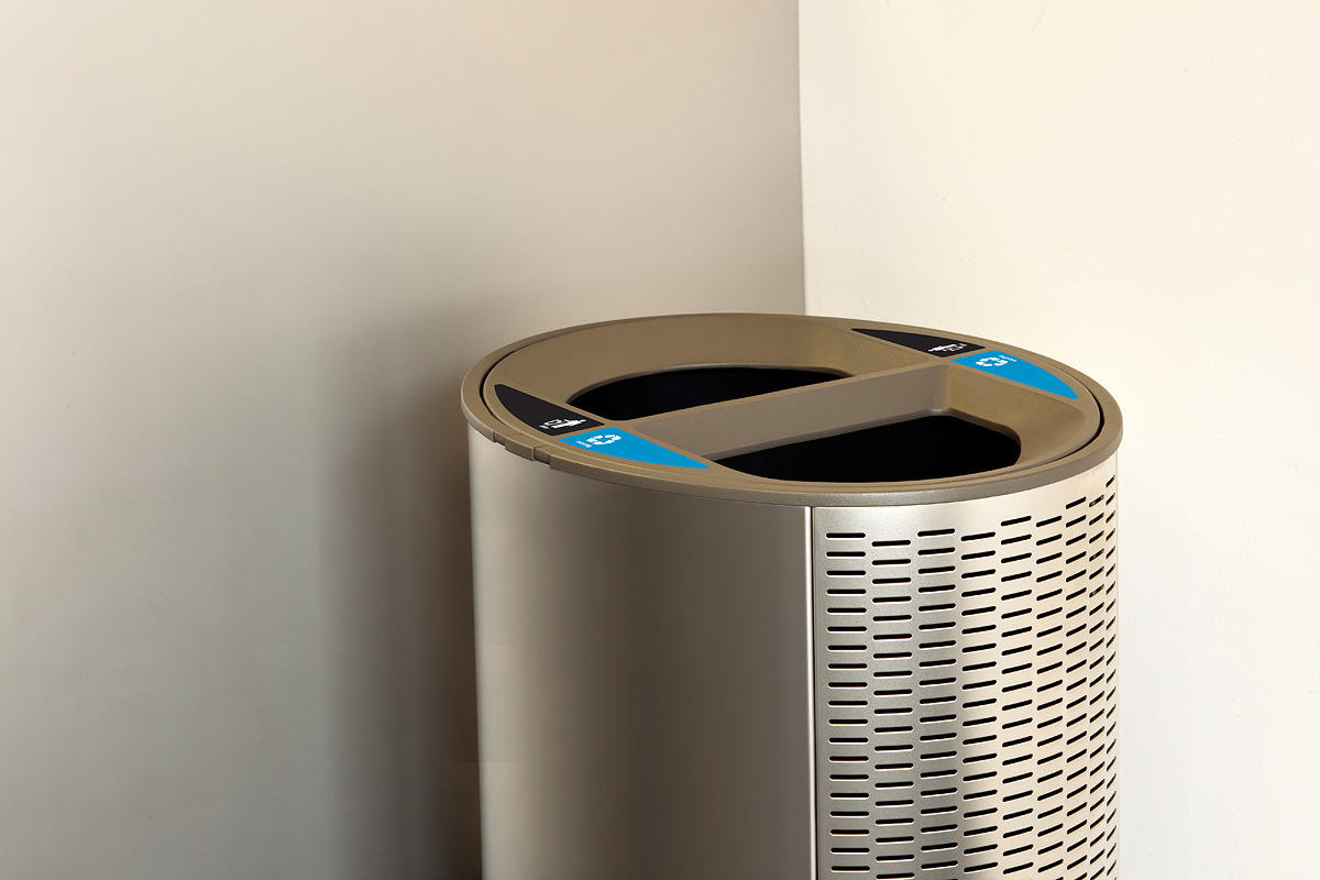 FSRT181 Орбитальный мусор и контейнер для вторичной переработки  Forms-surfaces  - Вид №12