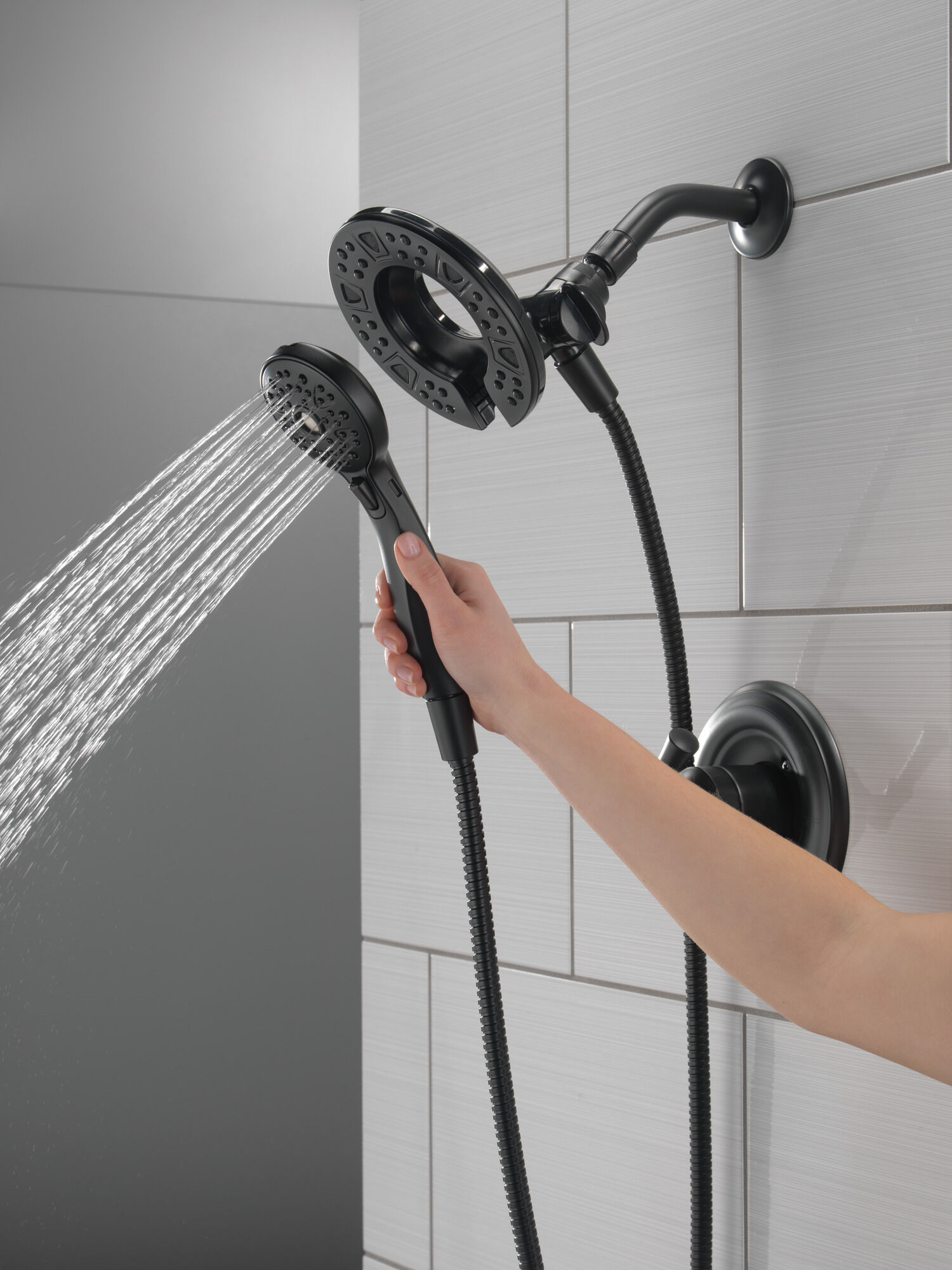 Монитор серии 14 для душа с душевой кабиной "два в одном" с функцией WaterSense In2ition Delta Faucet 142747-BL-I - Вид №3