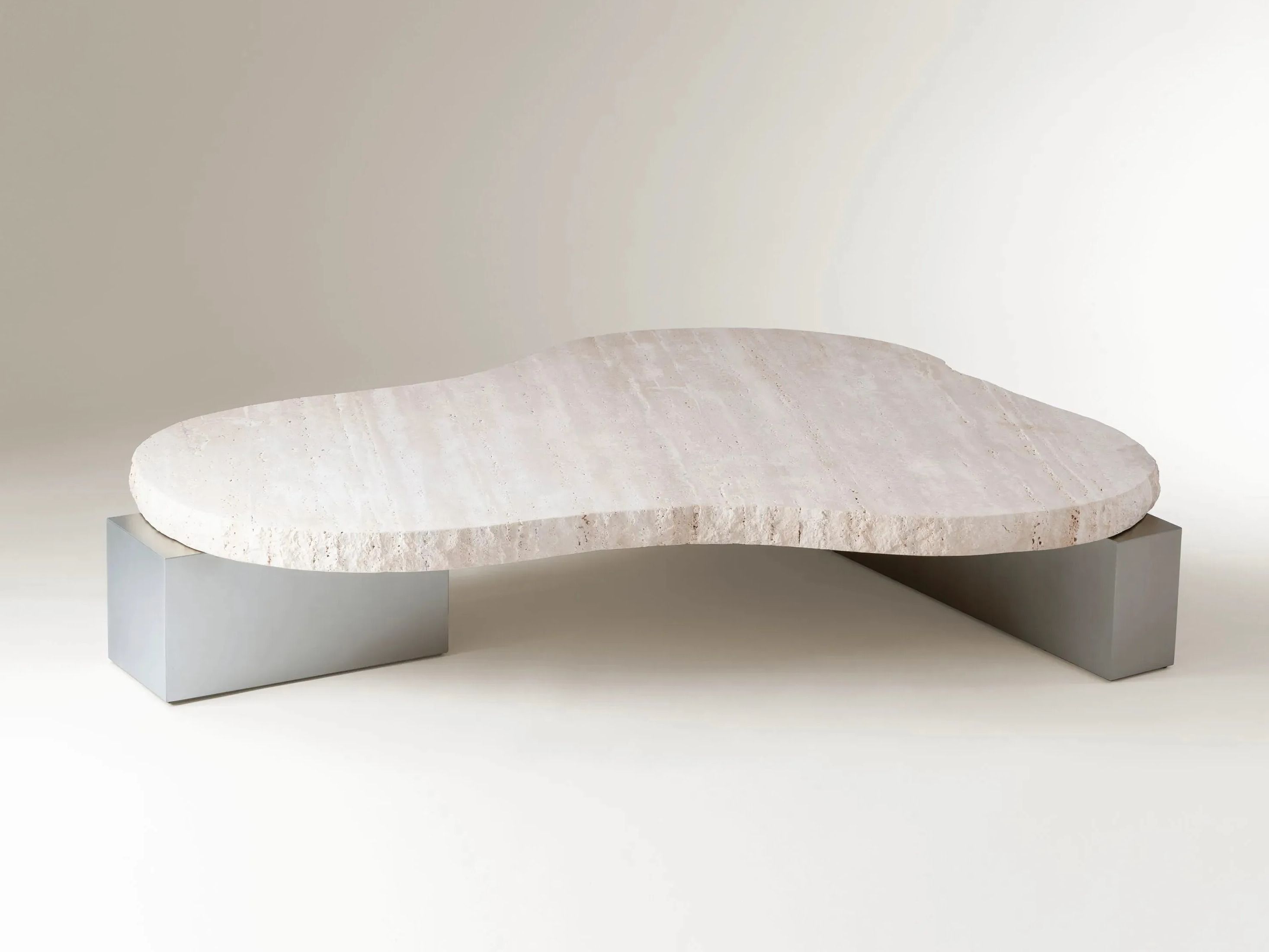 Журнальный столик из травертина для гостиной DOOQ ON THE ROCKS ARCH-00138147