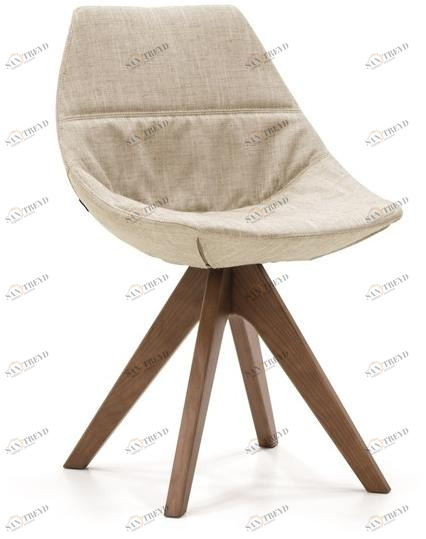 PIANCA Мягкое кресло из ткани с деревянными спицами sun-id-1398680