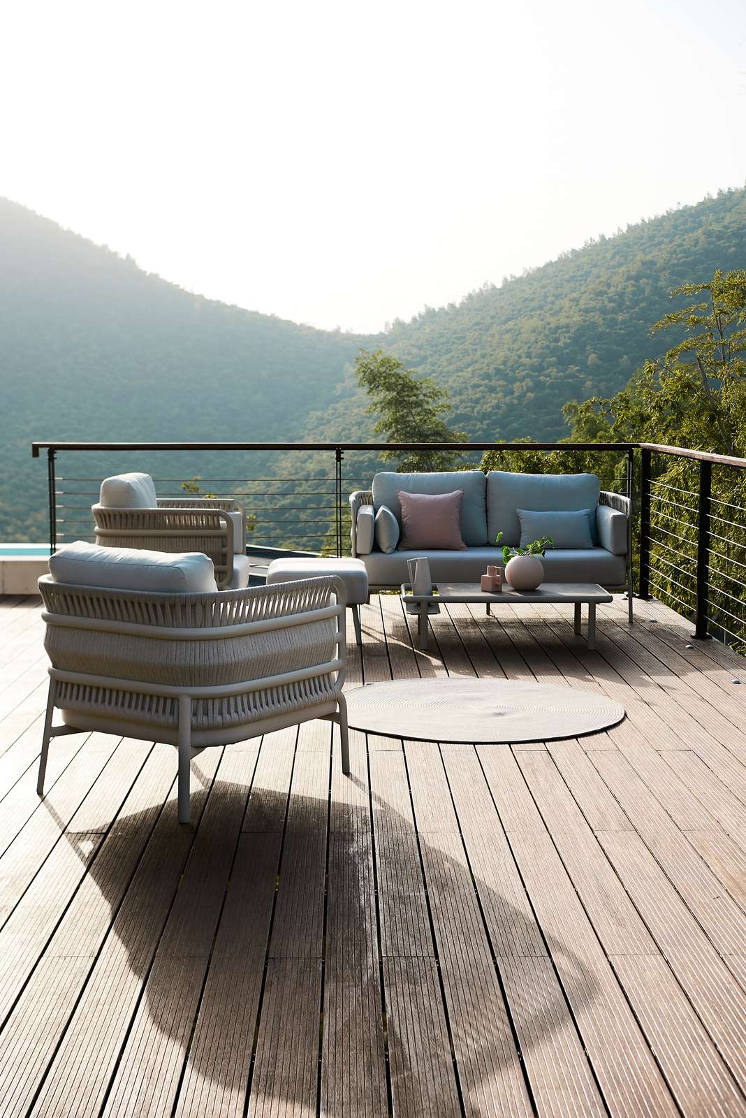 Керамический низкий садовый столик Mindo Mindo 106 ARCH-00120089