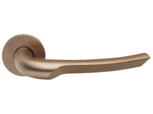 Ручка на розетке