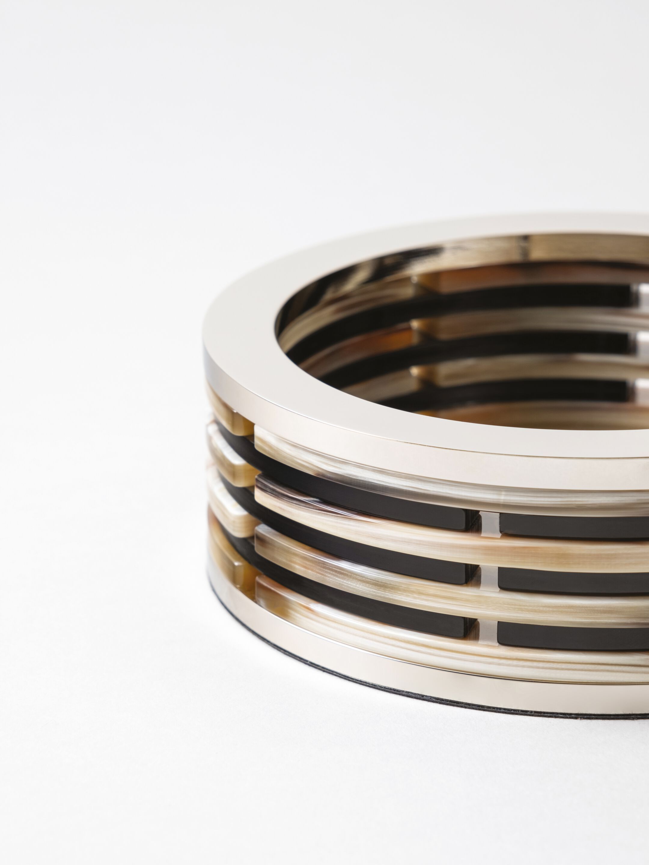 Опорожненные рога и латуни Zanchi 1952 круглый ARCH-00149147 - Вид №2