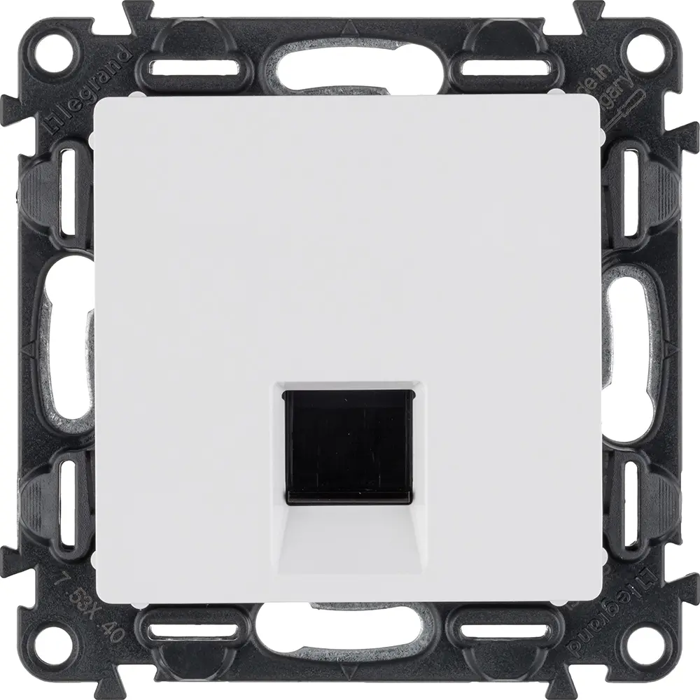 Valena LIFE.Информационная розетка одиночная RJ45 Кат.5е UTP.С лицевой панелью.Белая legrand STLM-2134941