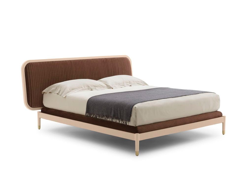 Деревянная двуспальная кровать с мягким изголовьем Pianca AMANTE PLISSÉ ARCH-00101941