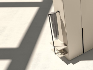 Металлическая вешалка для одежды