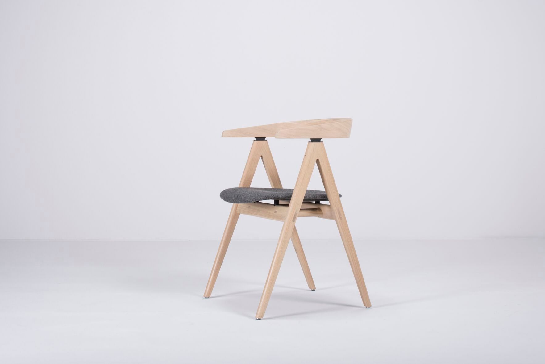 Мягкий стул с открытой спинкой Gazzda Ava ARCH-00071806 - Вид №6