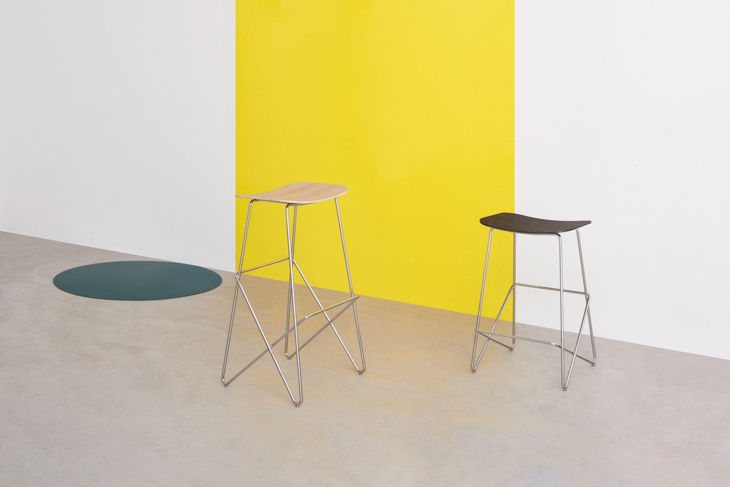 Стальной табурет с подставкой для ног Desalto ENDLESS ARCH-00101636 - Вид №2