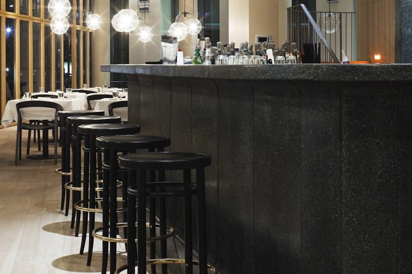 Thonet Высокий табурет с мягким сиденьем 204 sun-id-1437203 - Вид №1