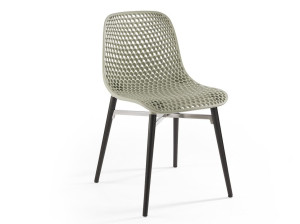 Садовый стул из полиамида