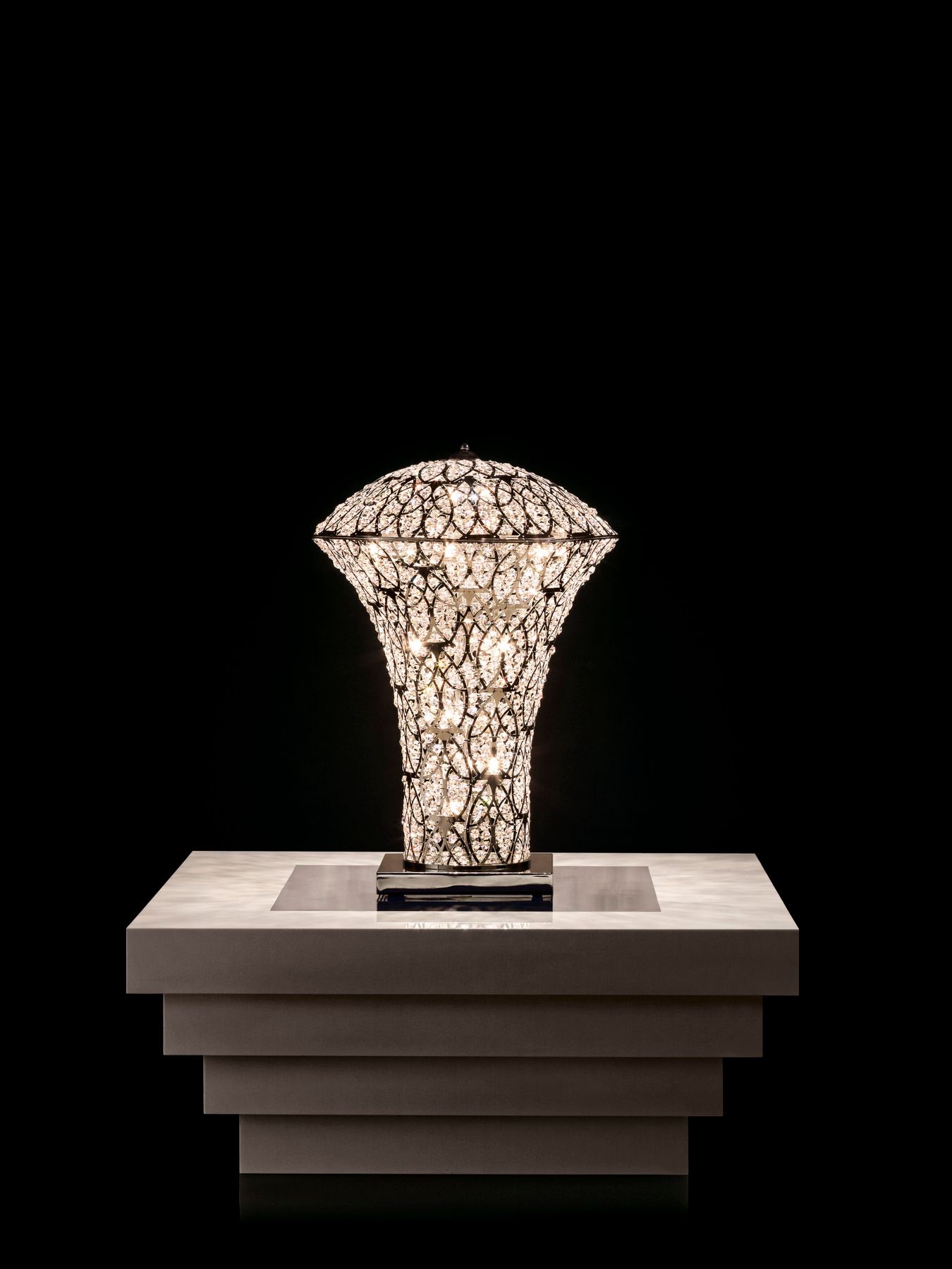 Настольная лампа с кристаллами Vgnewtrend Arabesque ARCH-00016804 - Вид №2