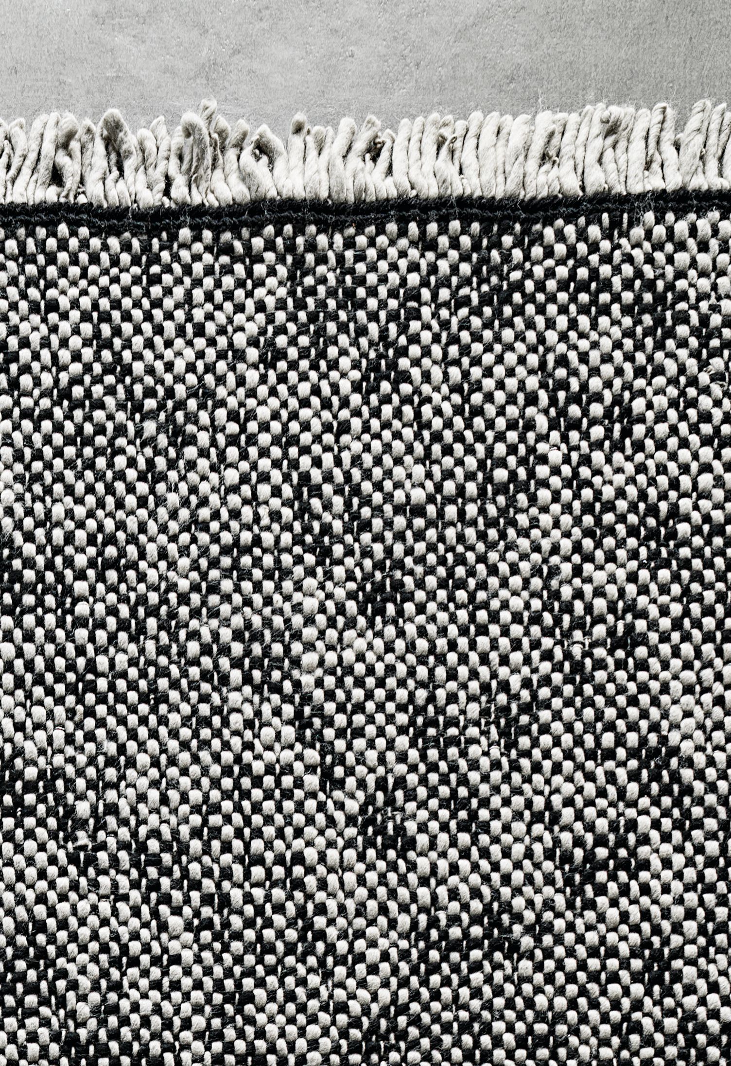 Прямоугольный ковер ручной работы из шерсти Minotti CROSS FLAG ARCH-00097711 - Вид №1