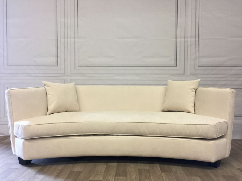 Софа Giulietta от Eichholtz EICHHOLTZ ДИЗАЙНЕРСКИЕ, EICHHOLTZ 060890 Белый  - Вид №1