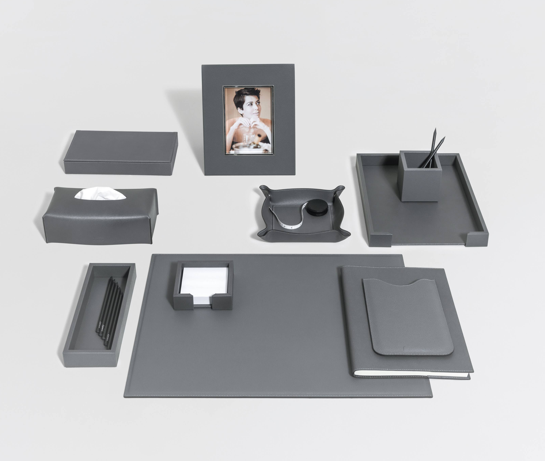 Поднос для писем - 35X26,5XH4 см / зернистая кожа_coffee Pinetti 00.0339.029.015 - Вид №4