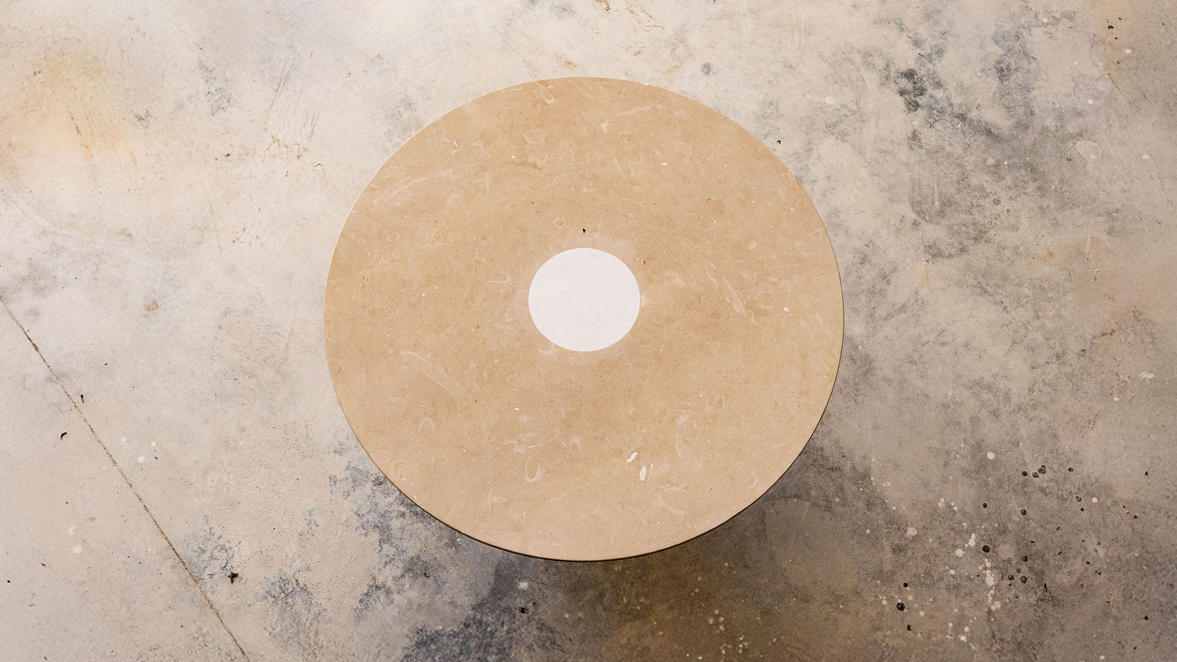 Каменный стол Лечче PIMAR центр ARCH-00137707 - Вид №1