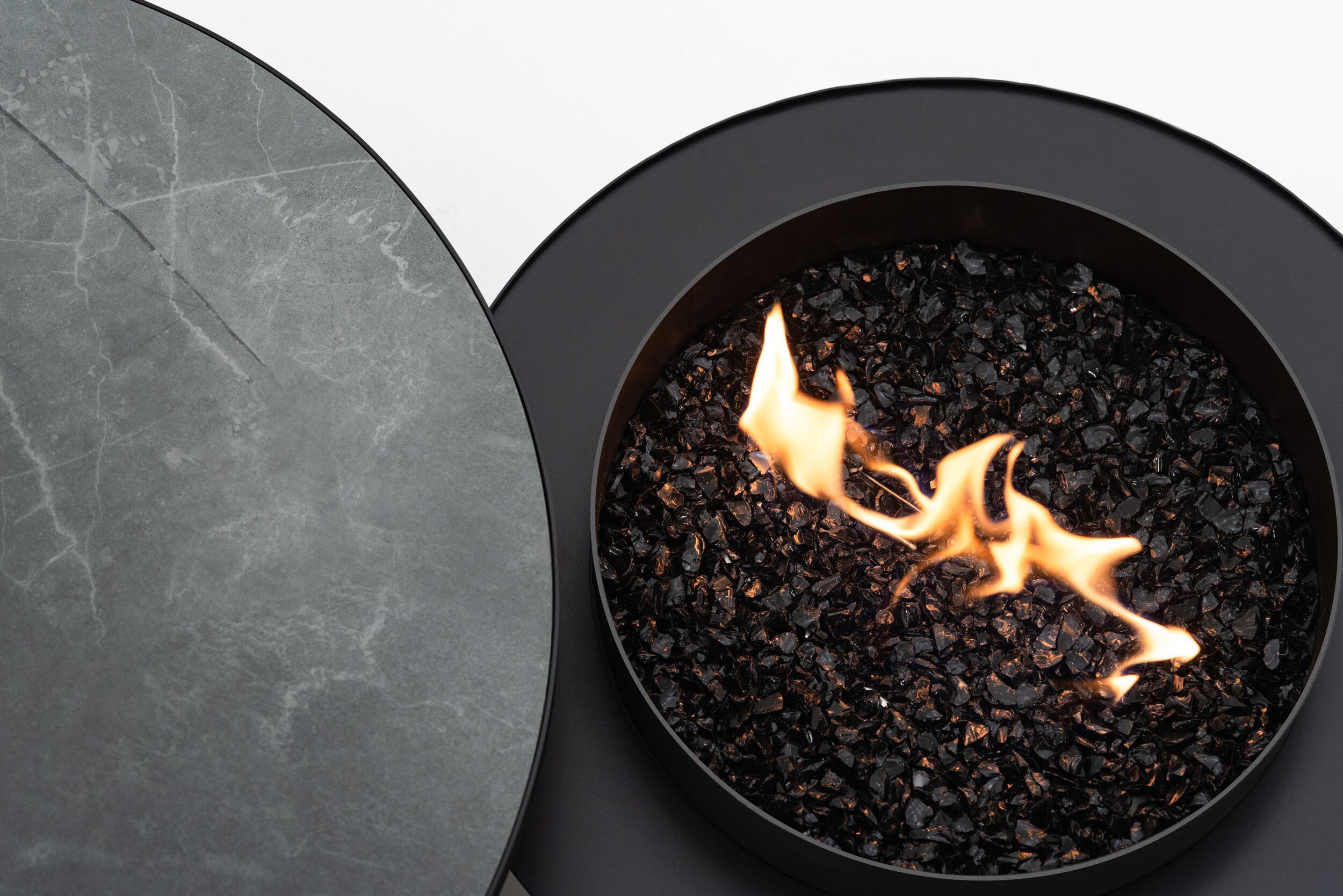 Отдельно стоящий газовый камин Planika MOON ARCH-00109907 - Вид №1